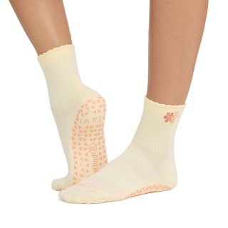 Bar Method x TAVI Grip Aria Scallop Coral Bloom